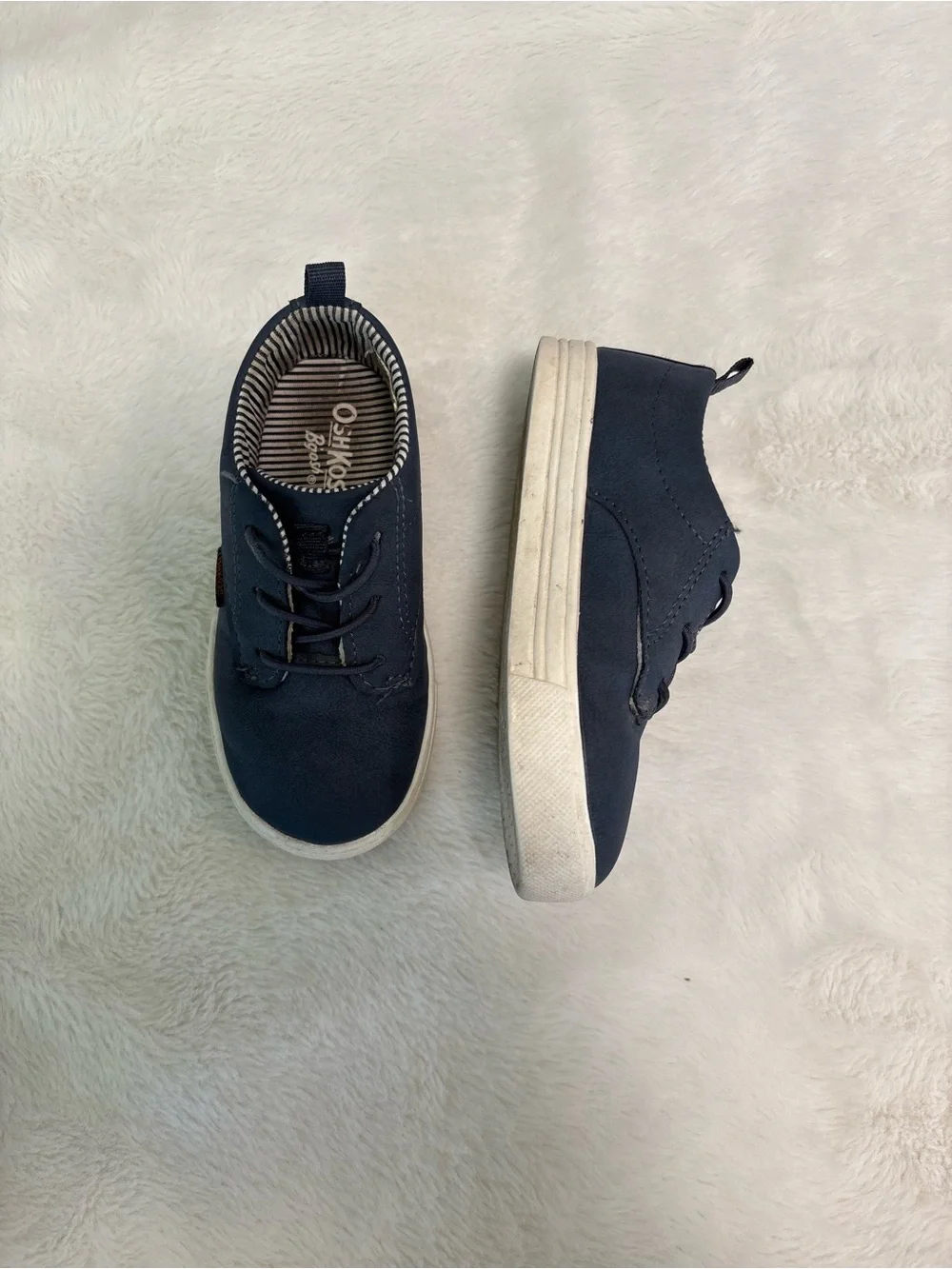 Oshkosh dress shoes sneaker navy boys size 8